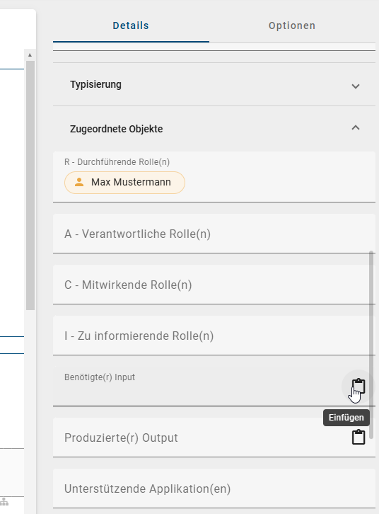 Der Screenshot zeigt die Schaltfläche "Einfügen" für ein kopiertes Objekt in einem Attribut, nachdem Sie in das Eingabefeld des Attributs geklickt haben.